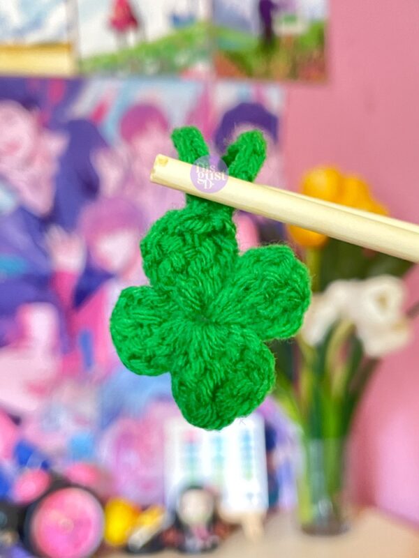 Clover charm | Original