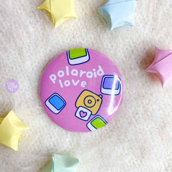 Polaroid love Badge | EN-